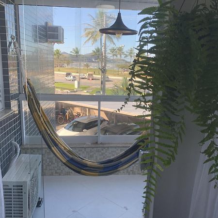Apartamento em Caraguatatuba em Frente a Praia para 9 pessoas Exterior foto